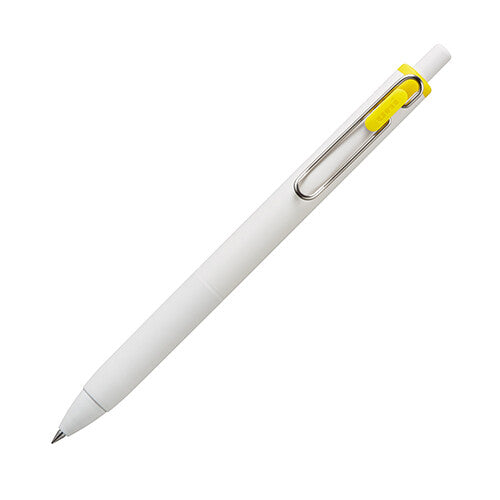 Uni-Ball one 0.38mm Kulspetspenna